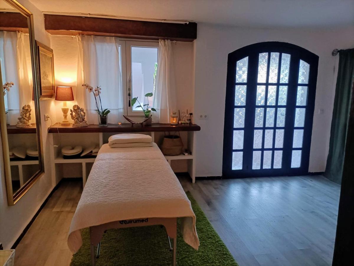 Tottam Art & Healthy Garden Villa Malaga Bagian luar foto