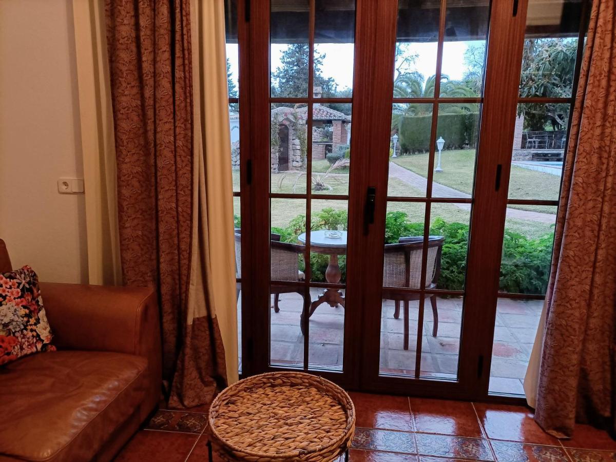 Tottam Art & Healthy Garden Villa Malaga Bagian luar foto